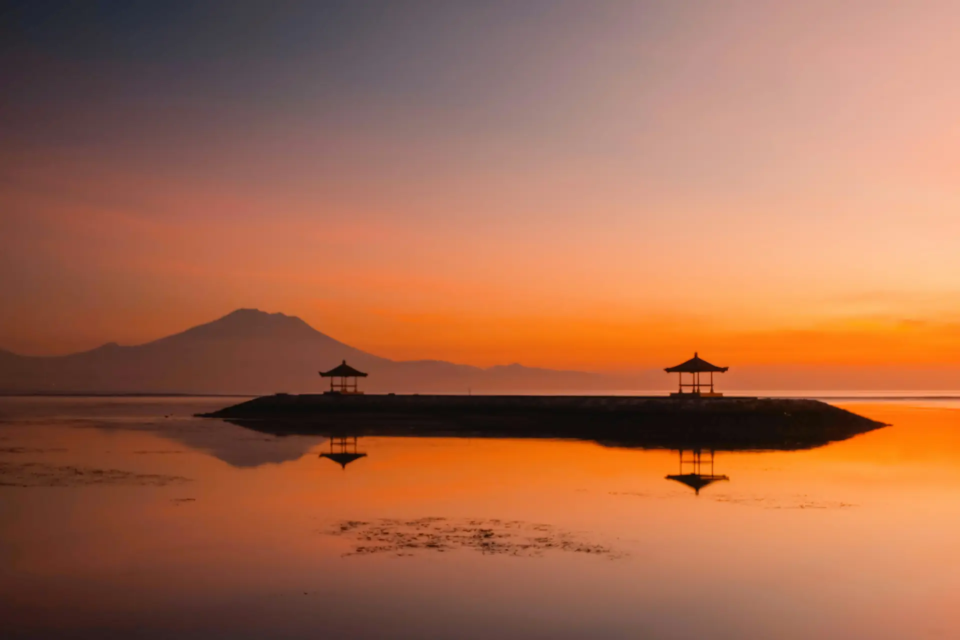 sunrise in sanur beach bali